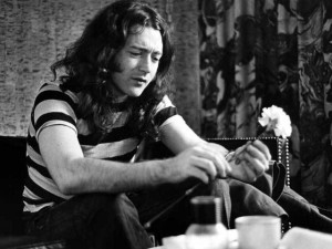 Rory Gallagher, maestro irlandés del blues/hard rock (1948-1995) - Theborderlinemusic.com