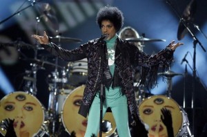 Prince cierra un acuerdo de distribución con Kobalt Music Group - Theborderlinemusic.com