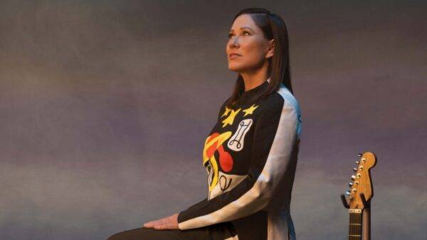 Kim Deal anuncia primer álbum en solitario y comparte vídeo